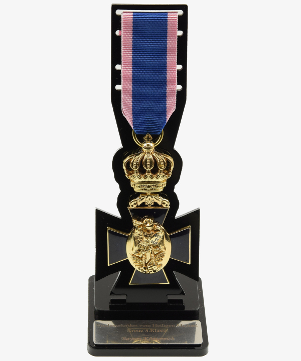Preview: Display Stand, Bavarian Order of Merit of St. Michael, Cross 3rd Class with Crown